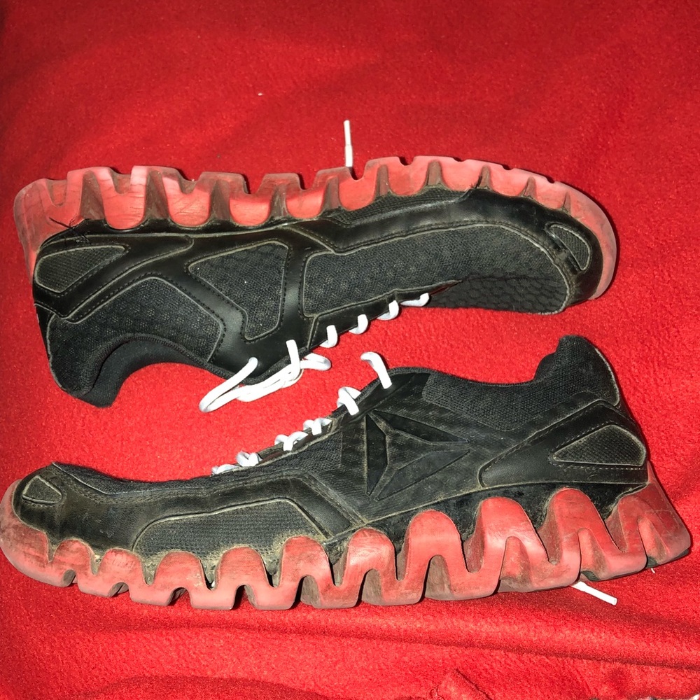 Men's Reeboks Zigtech - Picture 3 of 6